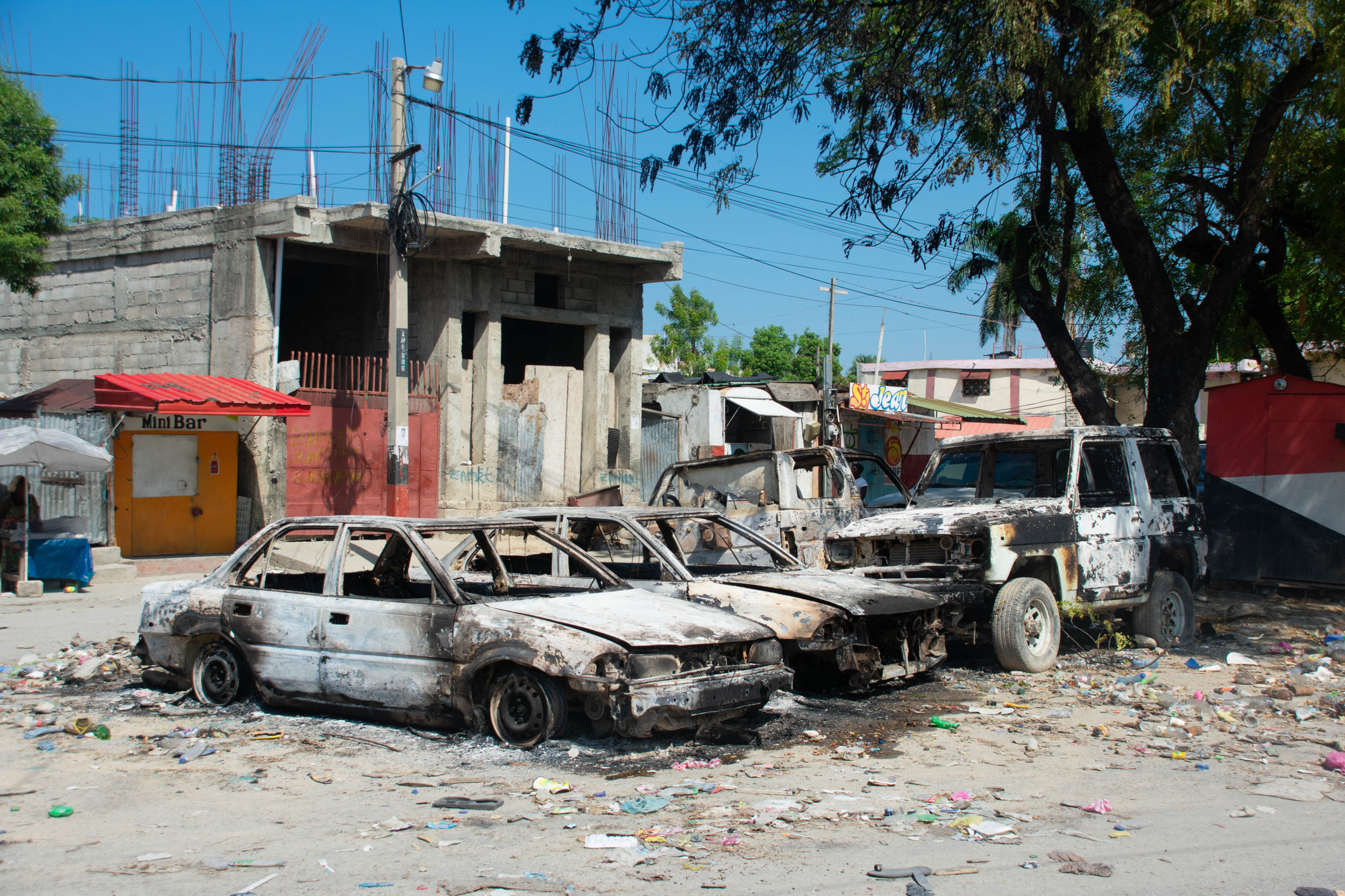 “U.S. Embassy in Haiti Evacuates Personnel as Gang Violence Escalates”