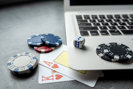 How to stay responsible and safe while playing at online casino sites