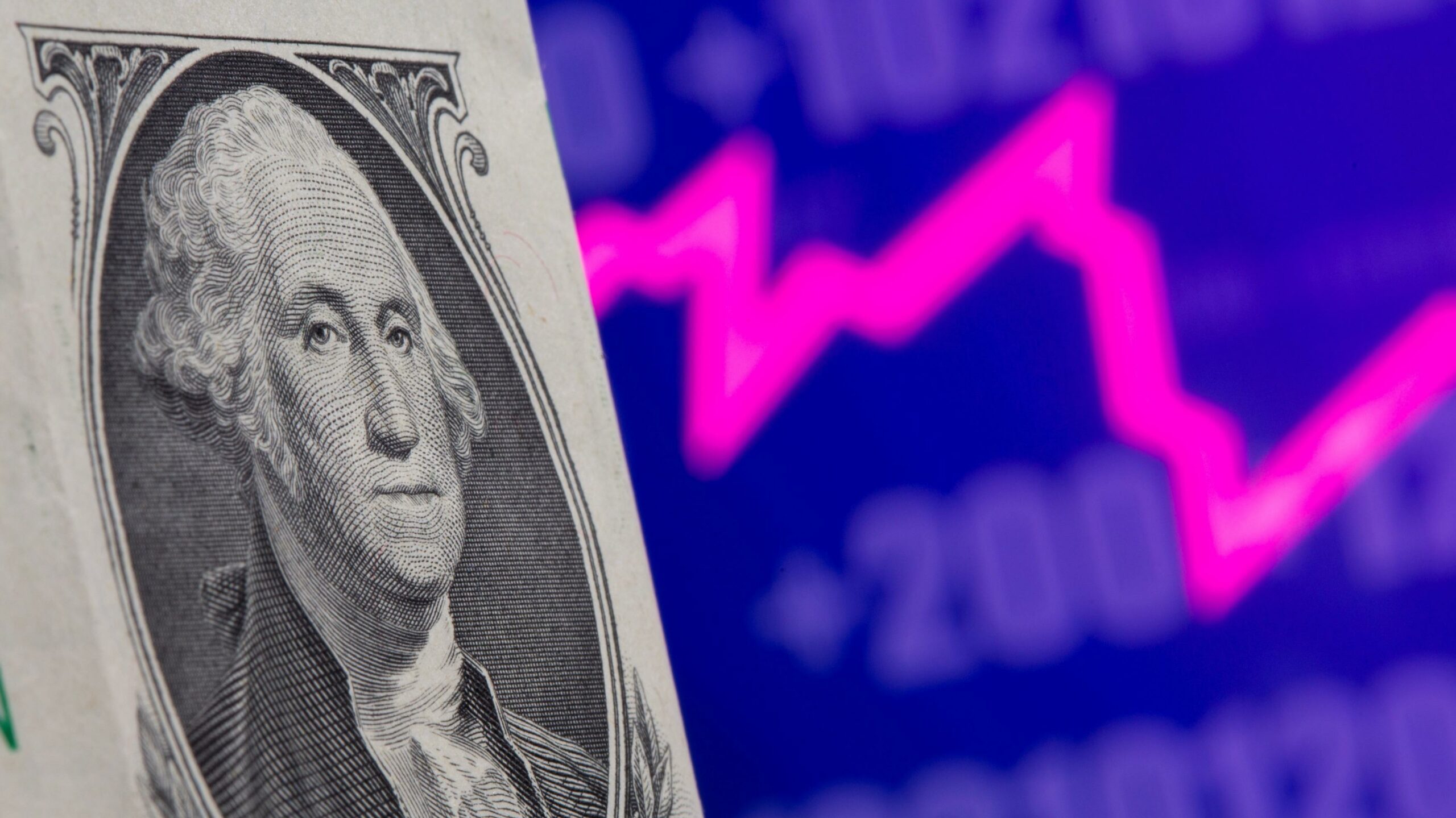 US Dollar Surges After Trump Victory: What’s Behind the Rise