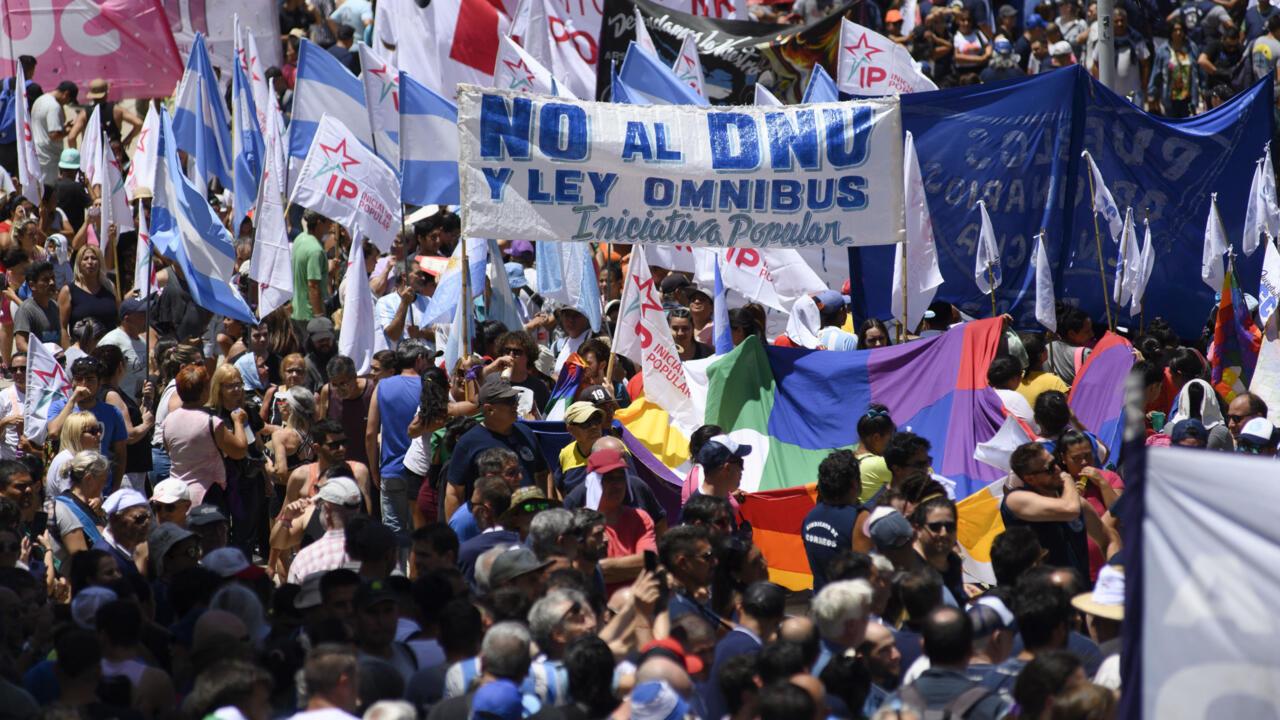 Thousands Protest in Tbilisi for Second Night