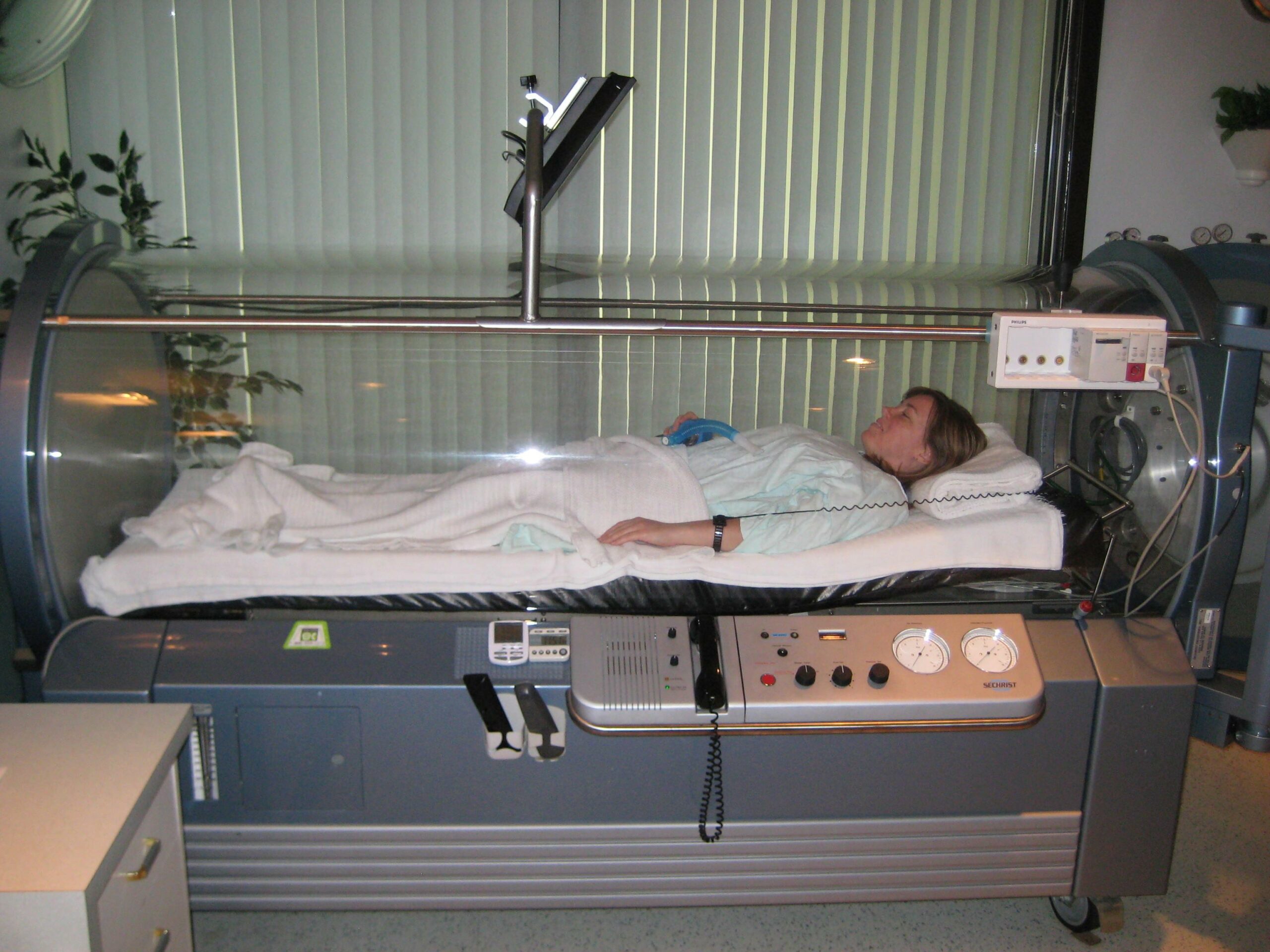 Hyperbaric Oxygen: Beyond Diving, Aiding Trauma Recovery