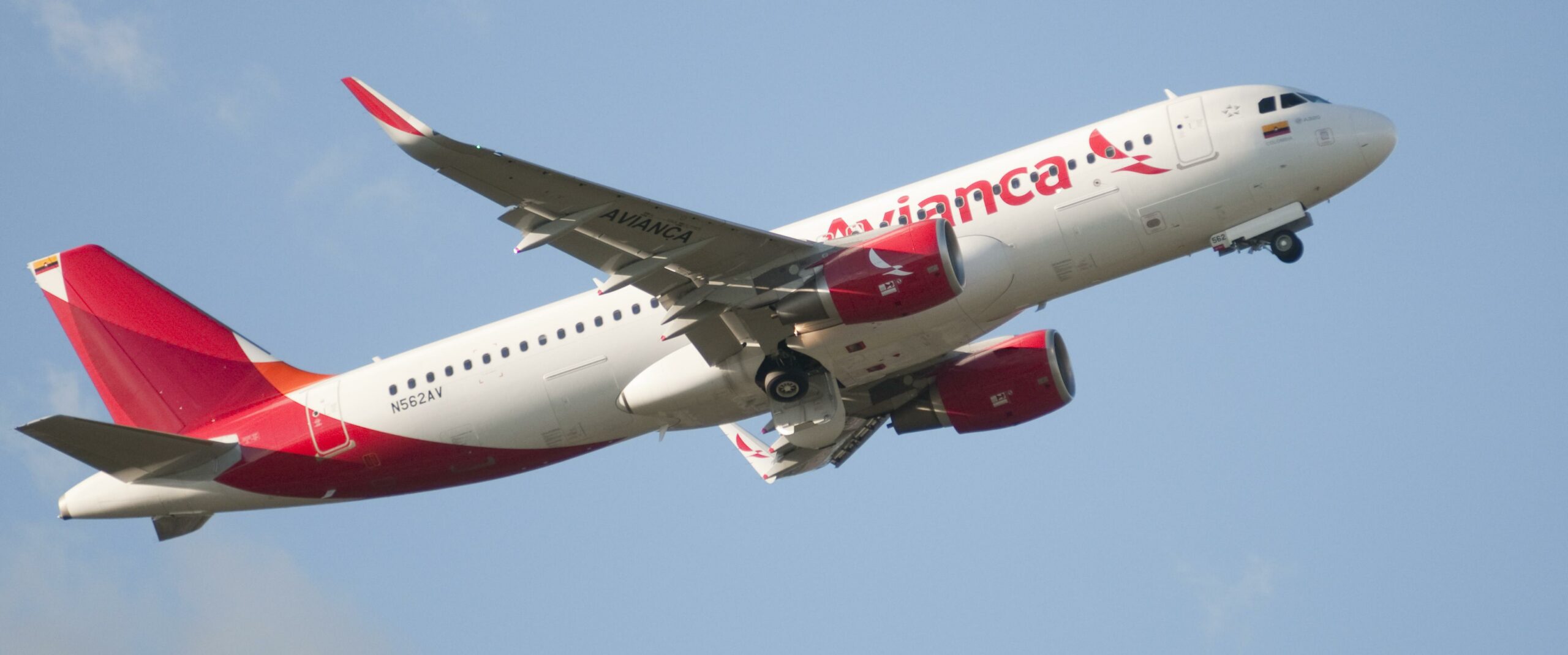 Avianca Flight From Bogotá to New York Makes Emergency Return to El Dorado