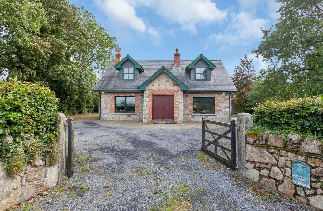 Stunning Carlow Family Home Under €400,000: See Inside!