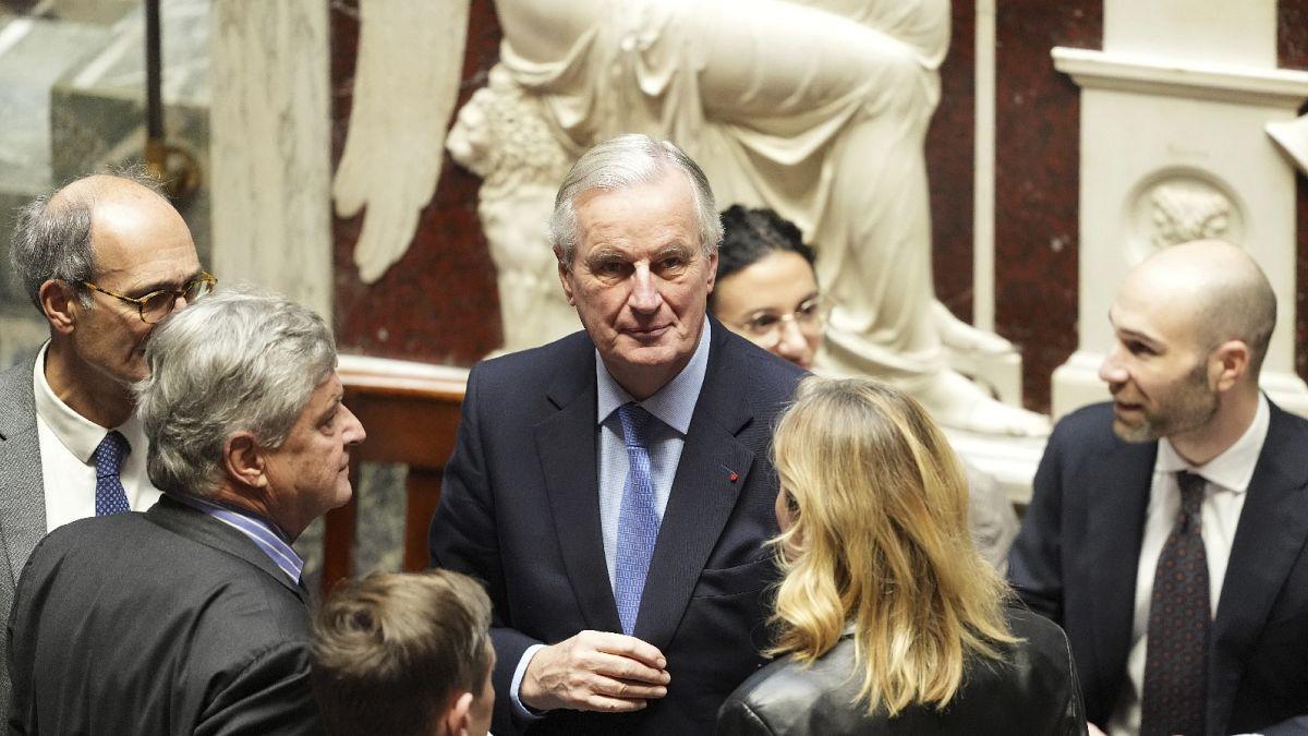 French PM Ousted in Historic No-Confidence Vote