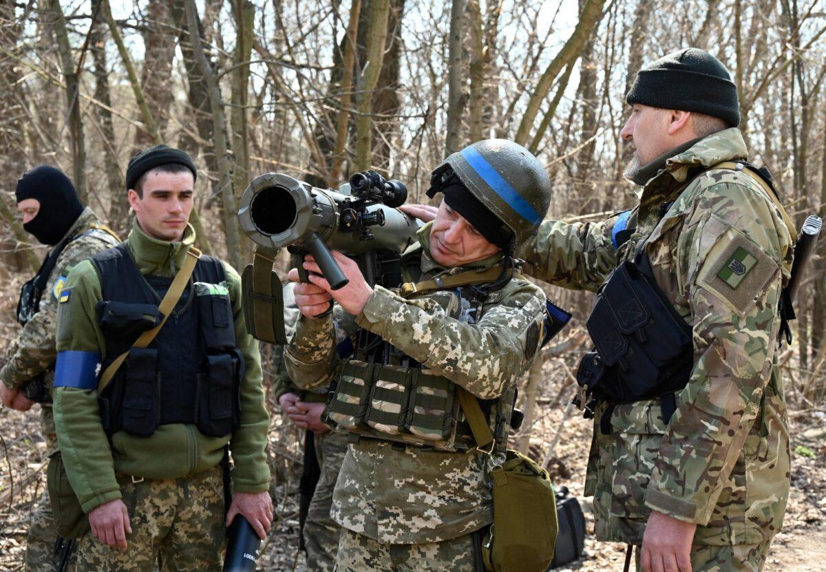 War in Ukraine: Defense Forces Face Operational Encirclement in Donetsk Region